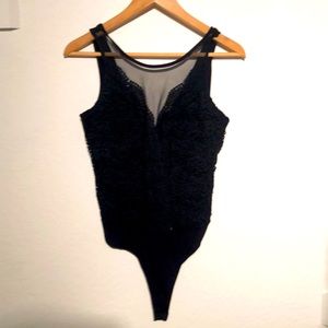 Black large Lulus bodysuit